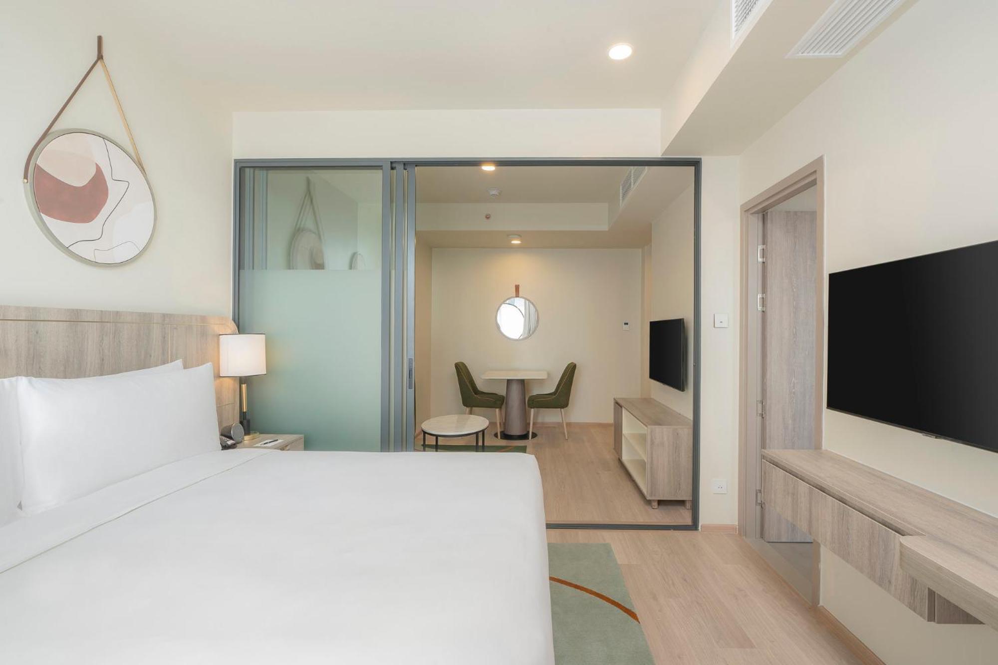 מלון Staybridge Sukhumvit By Ihg בנגקוק